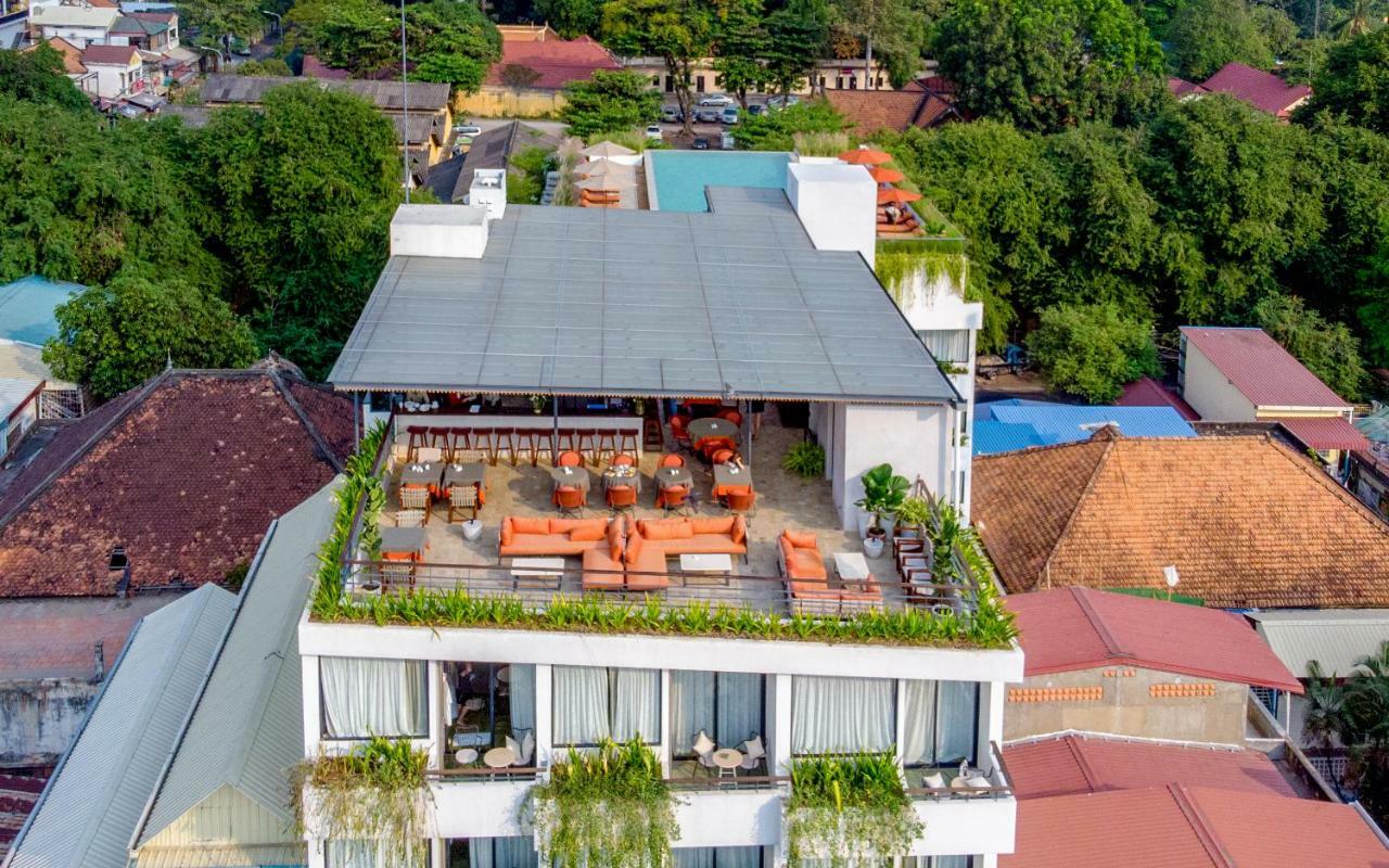 Penh House Hotel Phnom Penh Bagian luar foto